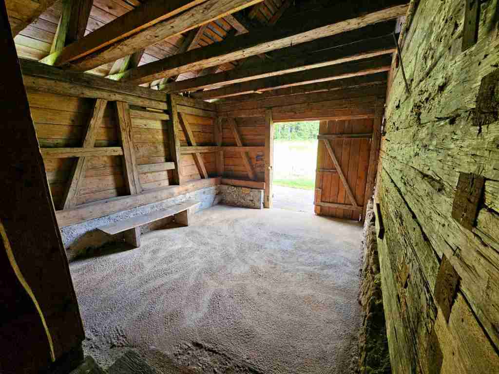 Alpe_Innenbereich_15