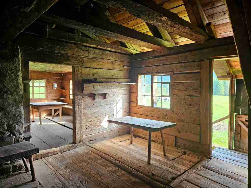 Alpe_Innenbereich_19