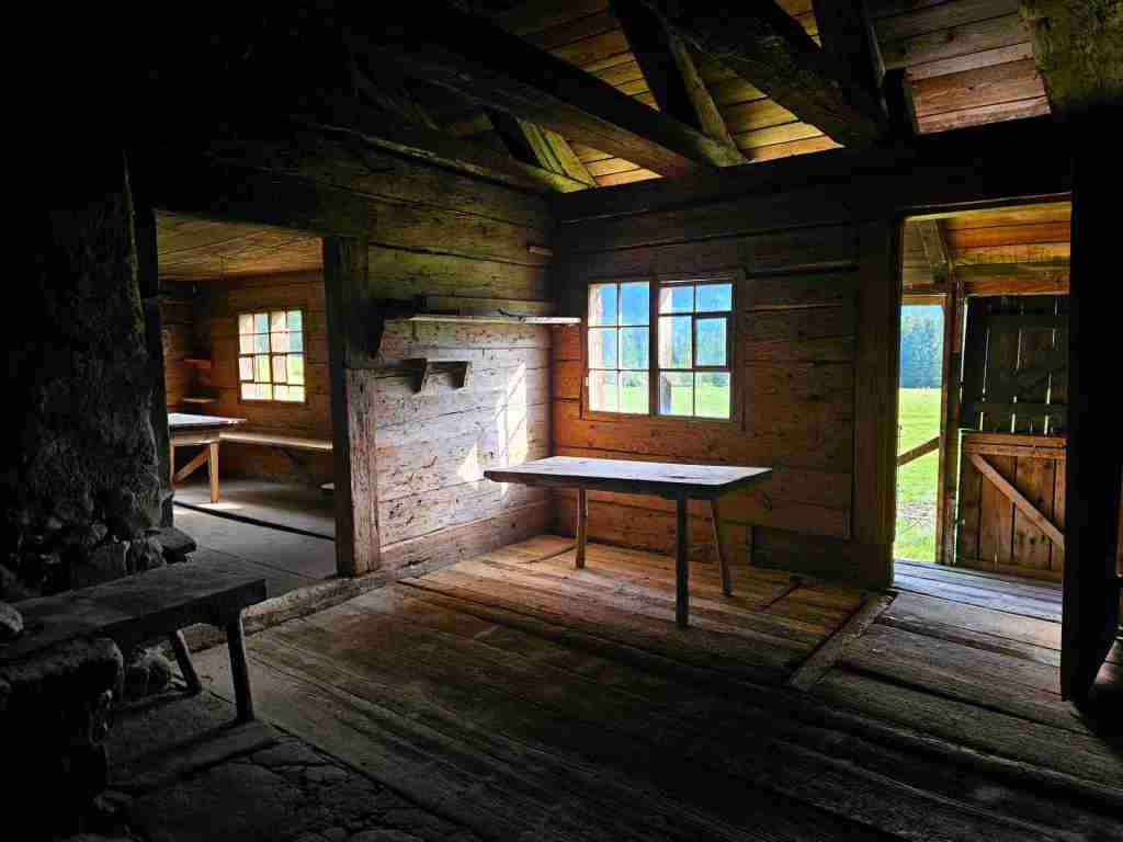 Alpe_Innenbereich_23